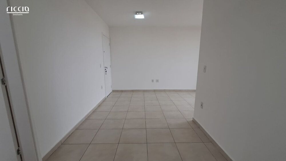 Apartamento à venda com 3 quartos, 83m² - Foto 4
