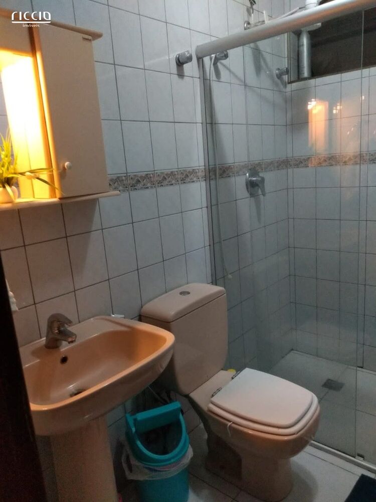 Casa, 3 quartos, 200 m² - Foto 4