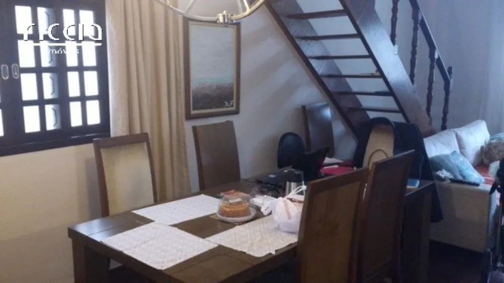 Casa, 3 quartos, 170 m² - Foto 2