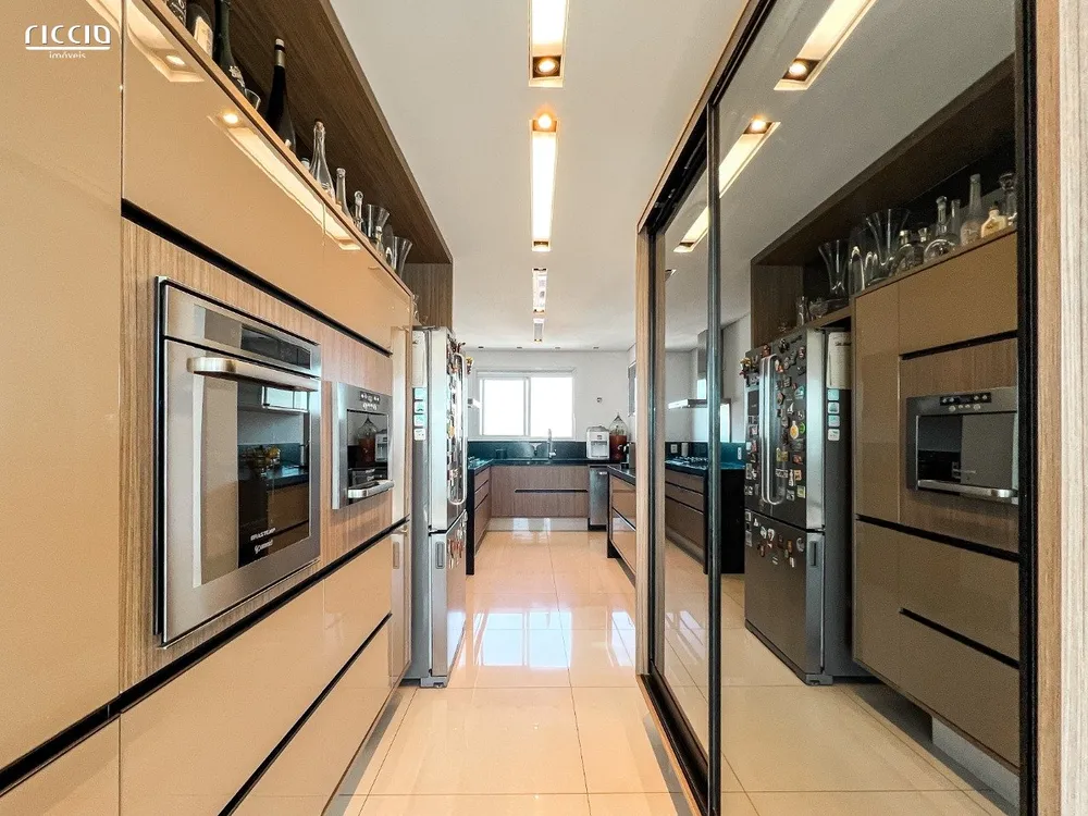 Cobertura, 4 quartos, 450 m² - Foto 1