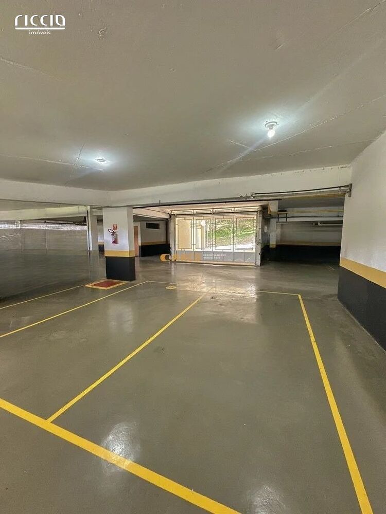 Apartamento à venda com 2 quartos, 64m² - Foto 9