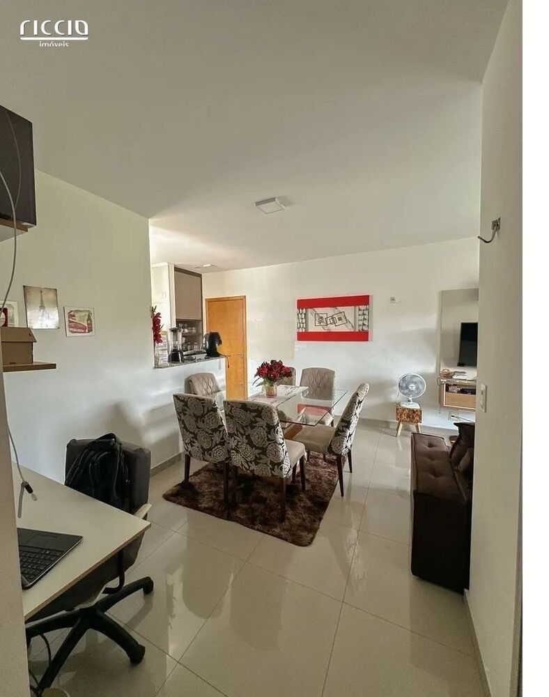 Apartamento à venda com 2 quartos, 64m² - Foto 4