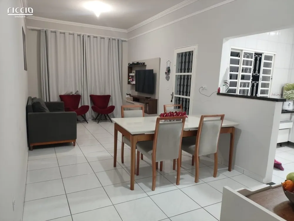 Casa, 3 quartos, 90 m² - Foto 2