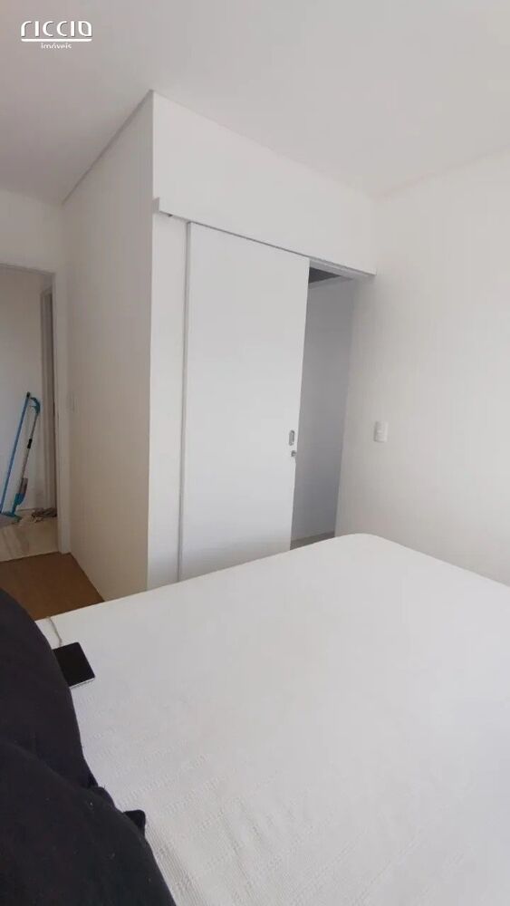 Apartamento à venda com 2 quartos, 64m² - Foto 7