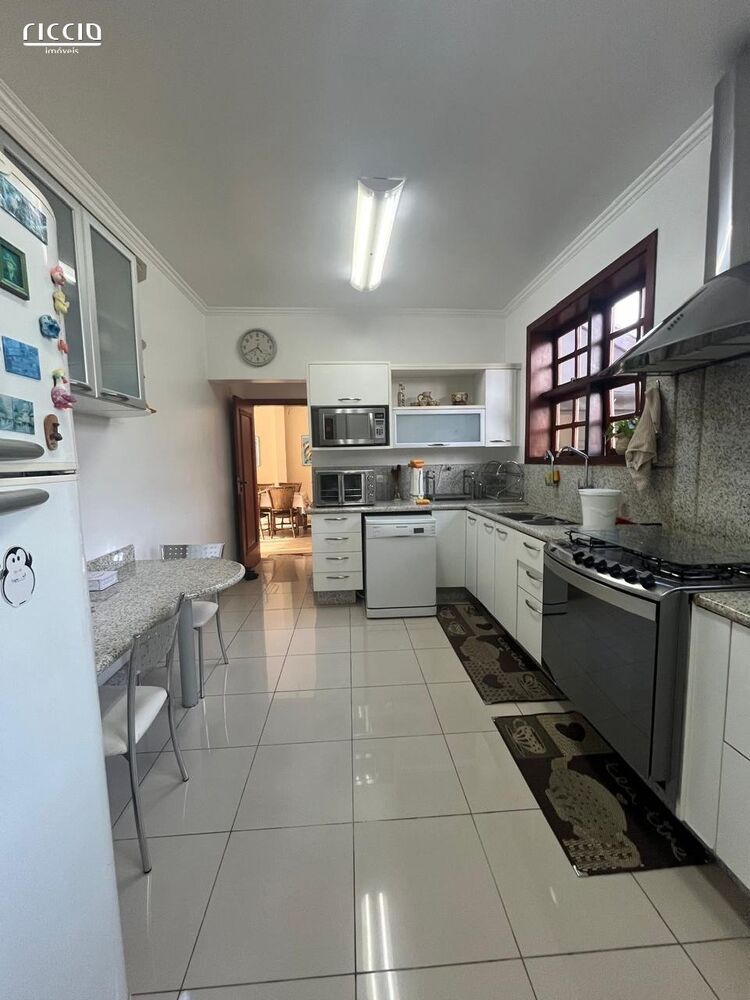 Casa de Condomínio à venda com 5 quartos, 575m² - Foto 9