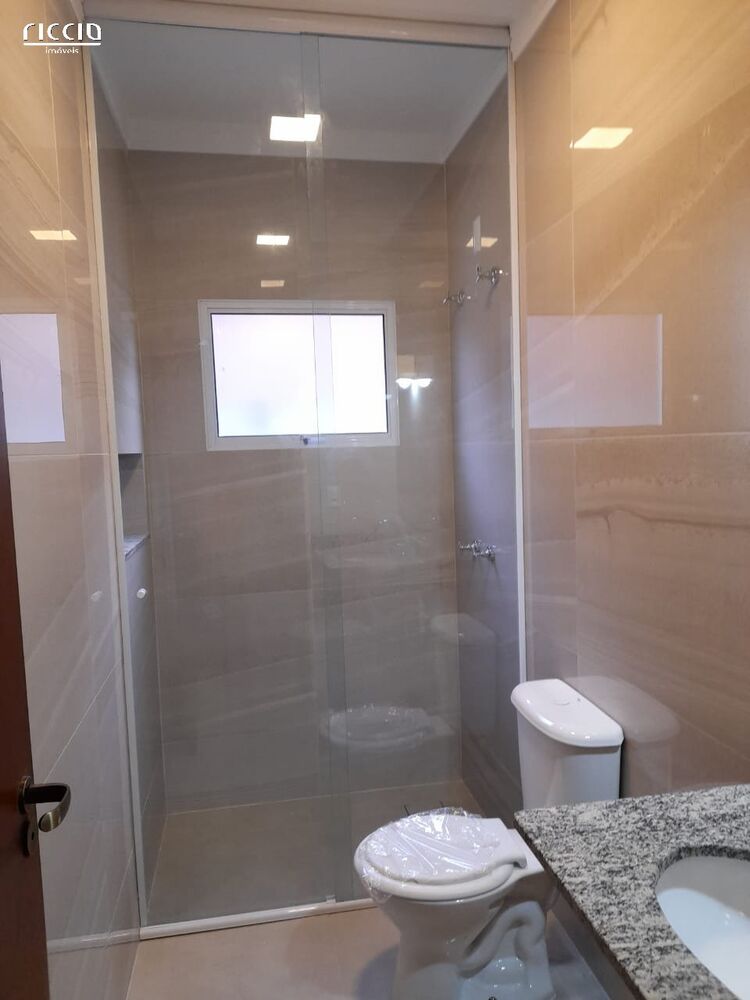 Casa à venda com 2 quartos, 100m² - Foto 10