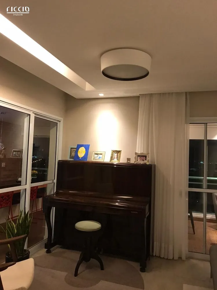 Apartamento, 3 quartos, 190 m² - Foto 1