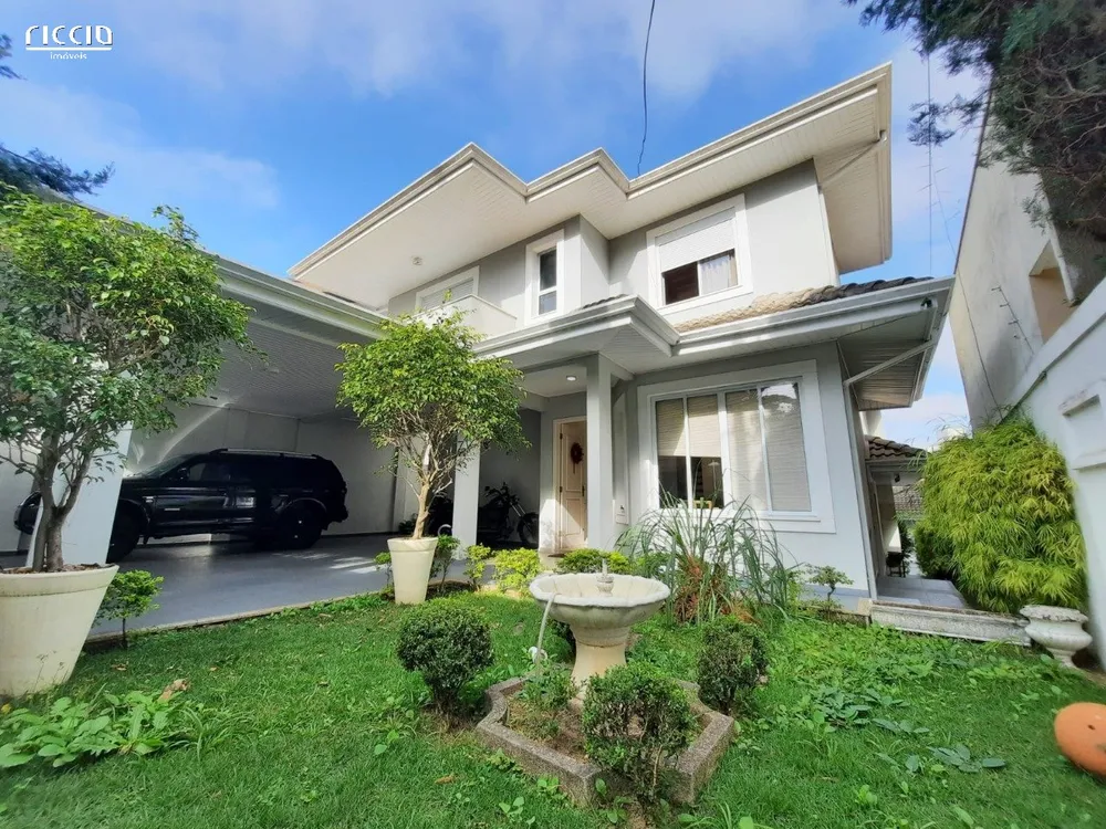 Casa, 4 quartos, 250 m² - Foto 1