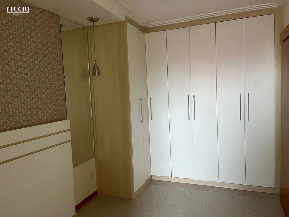 Apartamento à venda com 2 quartos, 68m² - Foto 6