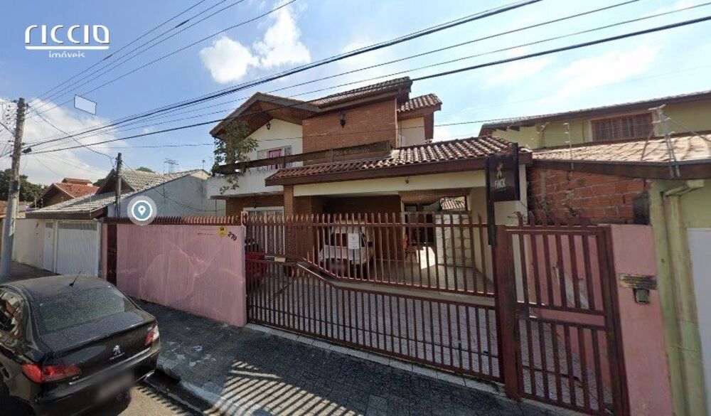 Casa, 5 quartos, 162 m² - Foto 1