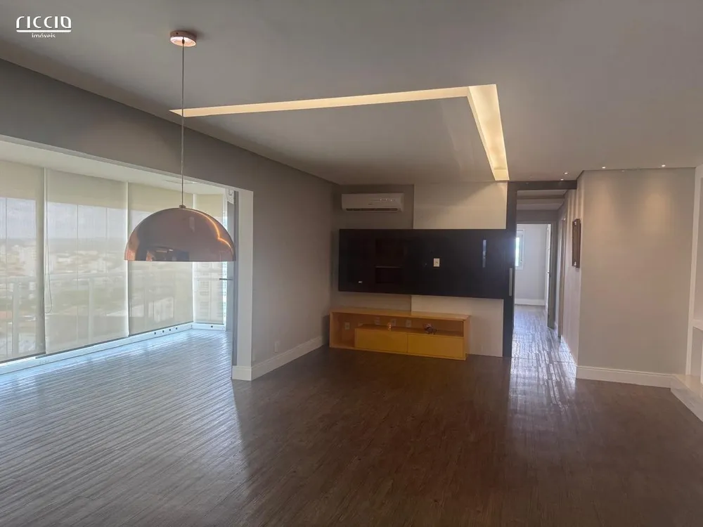 Apartamento, 3 quartos, 151 m² - Foto 1
