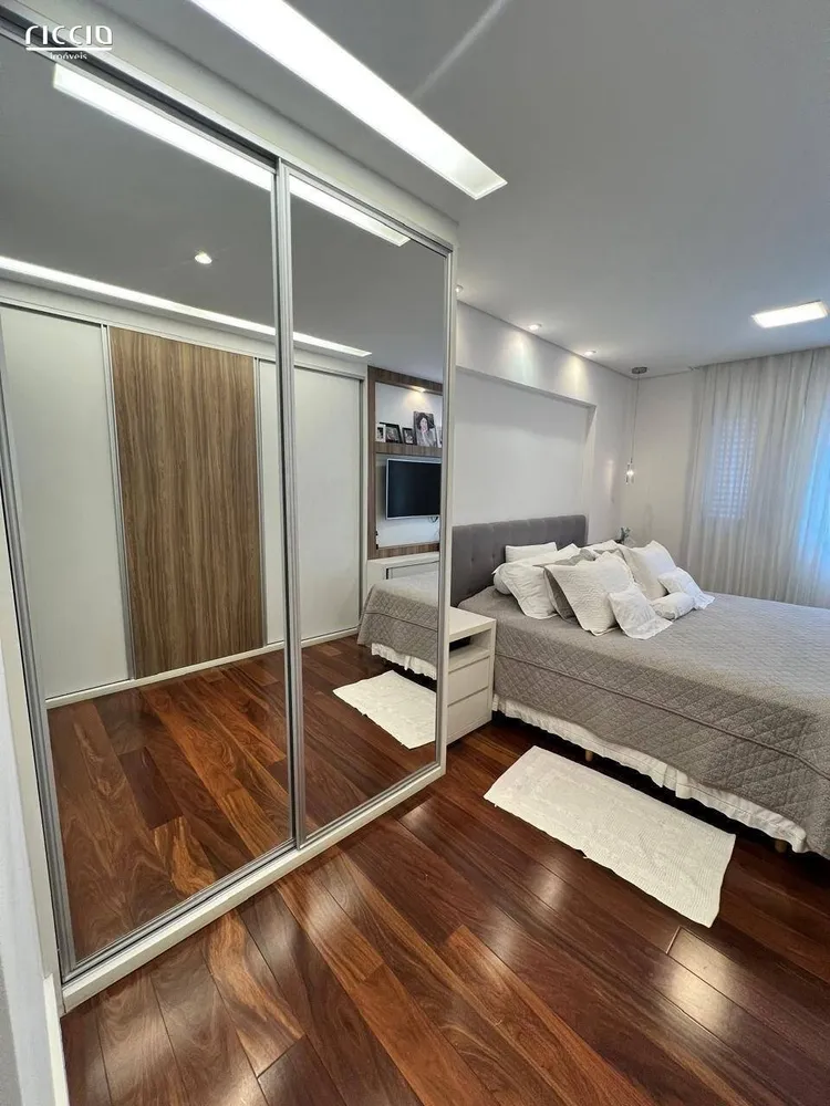 Apartamento, 3 quartos, 142 m² - Foto 1