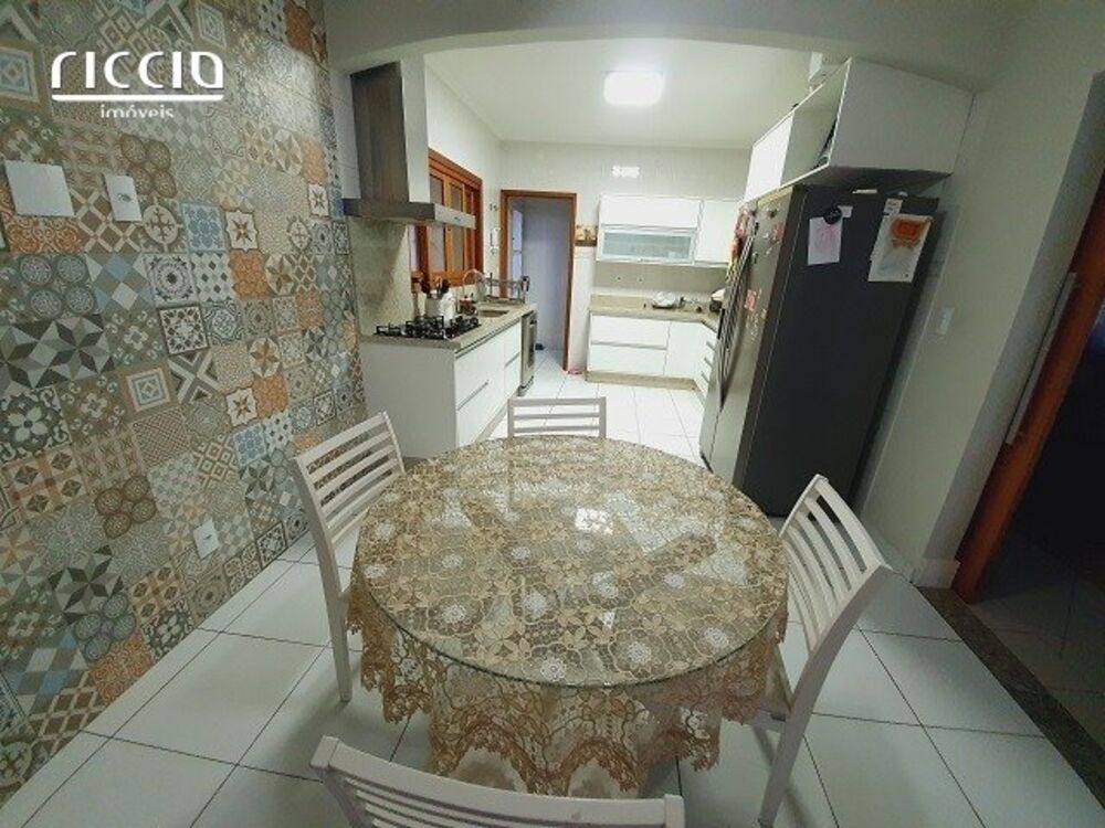 Casa de Condomínio à venda com 3 quartos, 190m² - Foto 7