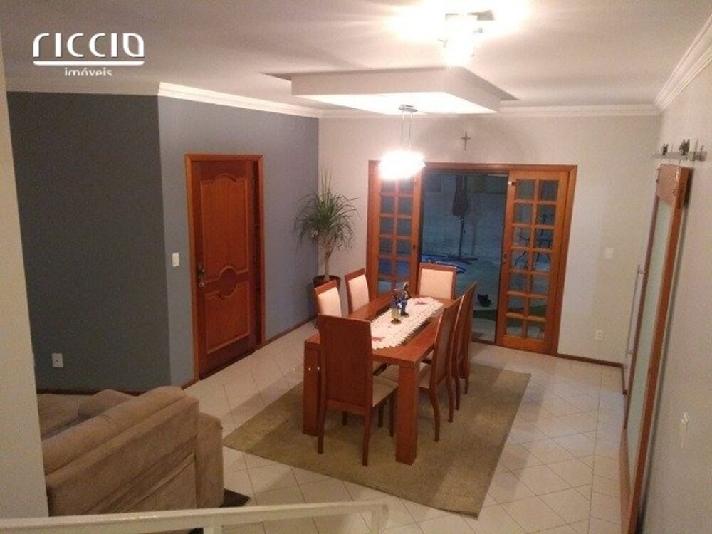 Casa de Condomínio à venda com 3 quartos, 190m² - Foto 10