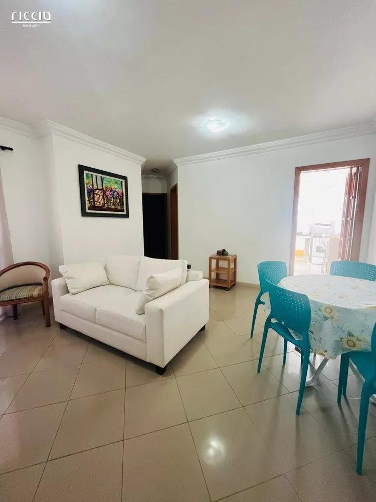 Apartamento à venda com 2 quartos, 65m² - Foto 2