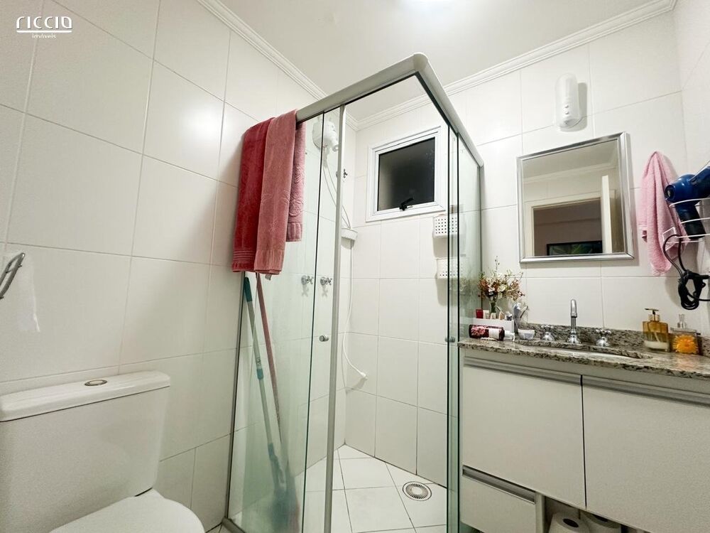 Apartamento, 3 quartos, 105 m² - Foto 2
