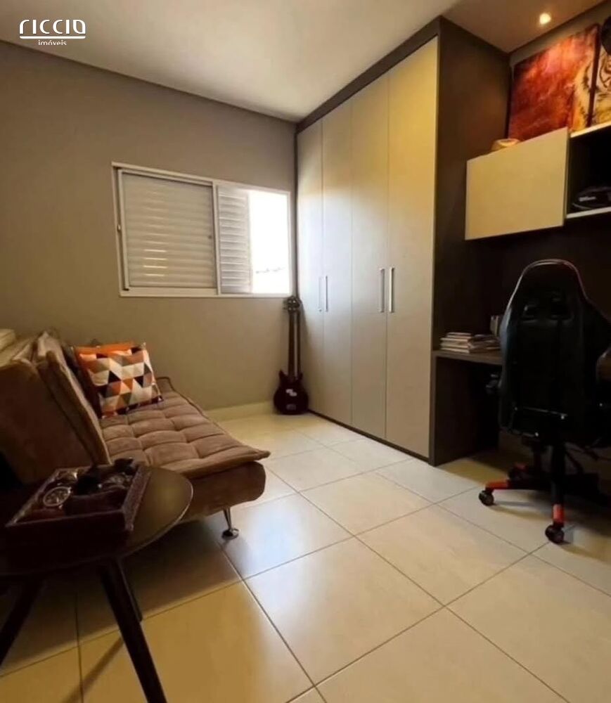 Casa à venda com 3 quartos, 137m² - Foto 3