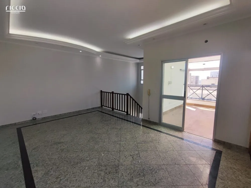 Cobertura, 3 quartos, 210 m² - Foto 15