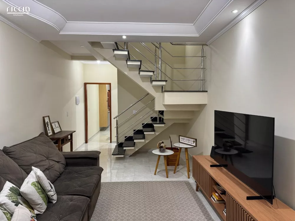 Casa, 3 quartos, 165 m² - Foto 1