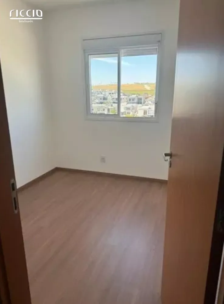 Apartamento à venda com 2 quartos, 64m² - Foto 4