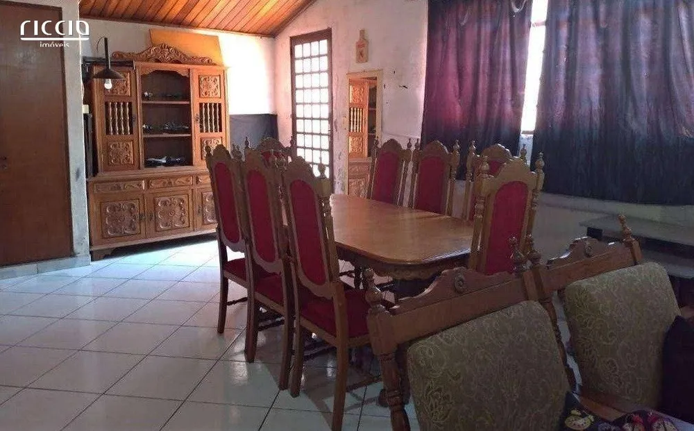 Casa, 3 quartos, 200 m² - Foto 12