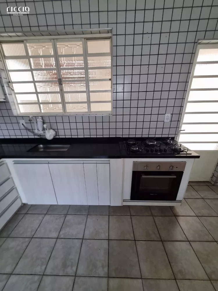 Casa, 3 quartos, 185 m² - Foto 3