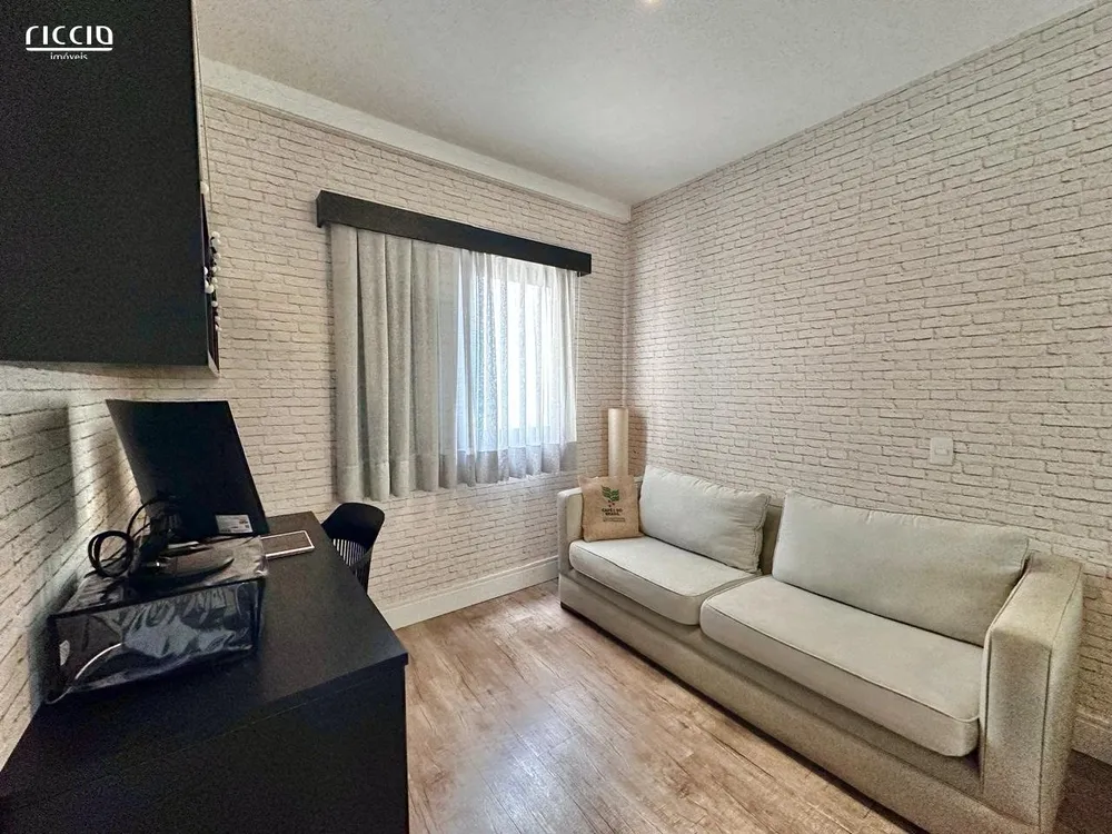 Apartamento, 3 quartos, 157 m² - Foto 1