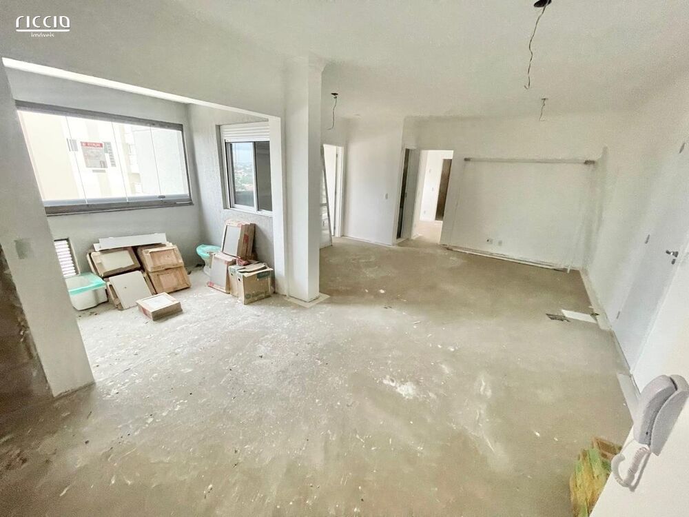 Apartamento à venda com 3 quartos, 65m² - Foto 1