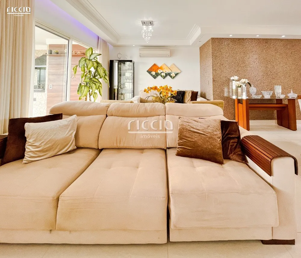 Apartamento, 3 quartos, 143 m² - Foto 1