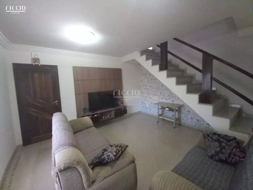 Casa à venda com 2 quartos, 180m² - Foto 6