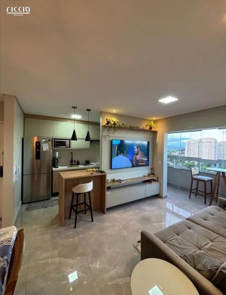 Apartamento à venda com 2 quartos, 67m² - Foto 2