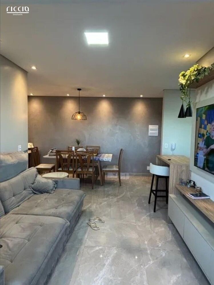 Apartamento à venda com 2 quartos, 67m² - Foto 8