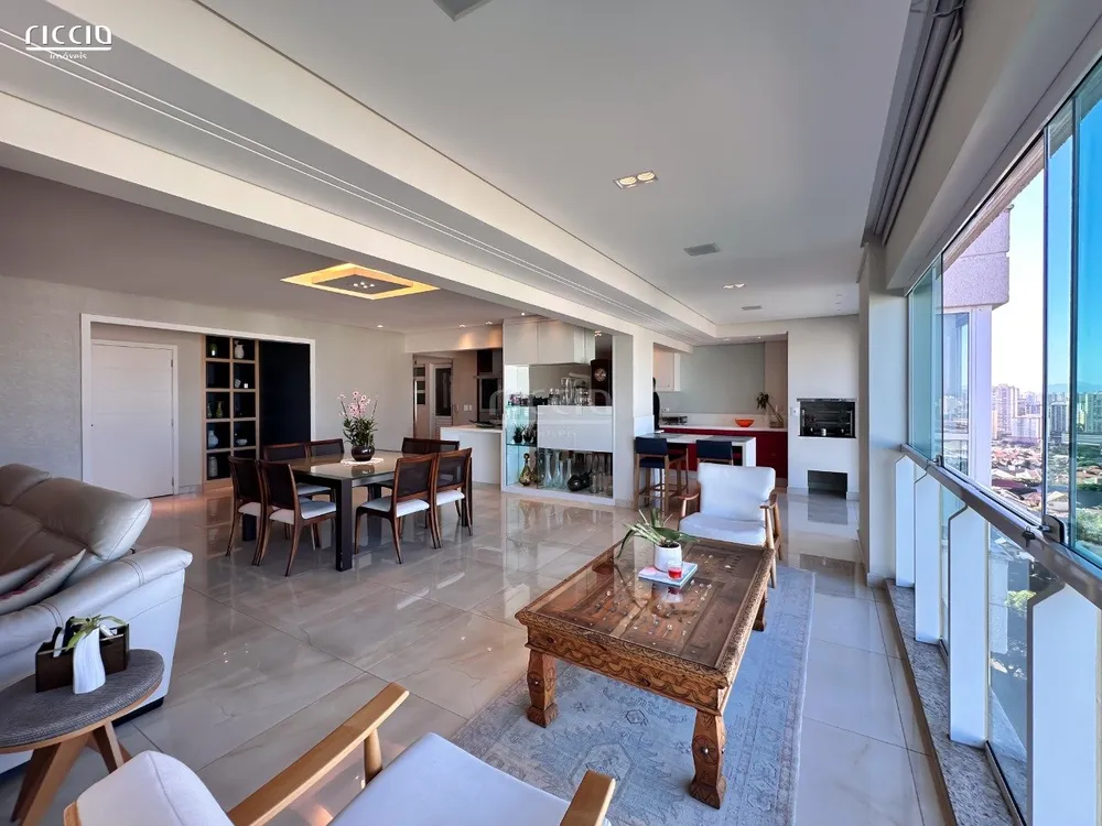 Apartamento, 3 quartos, 183 m² - Foto 1