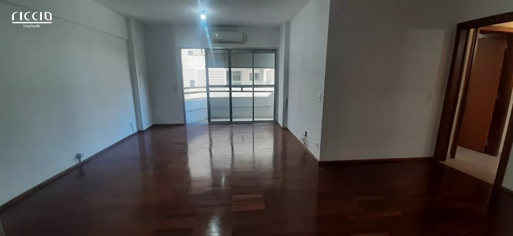 Apartamento à venda com 3 quartos, 111m² - Foto 8