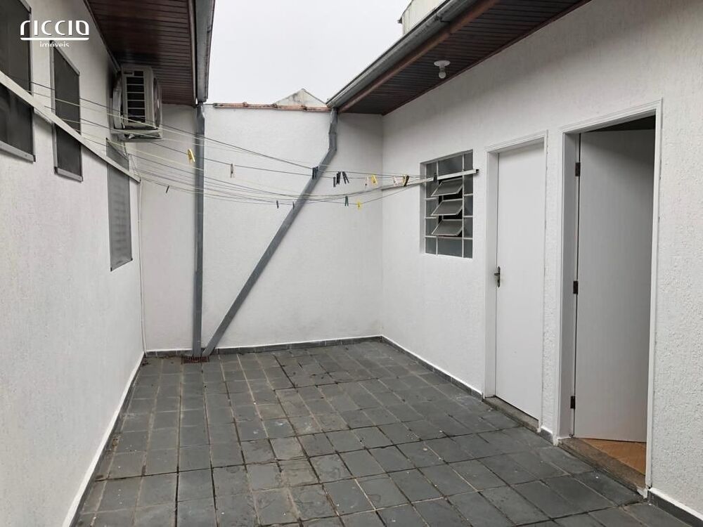 Casa à venda com 4 quartos, 120m² - Foto 8
