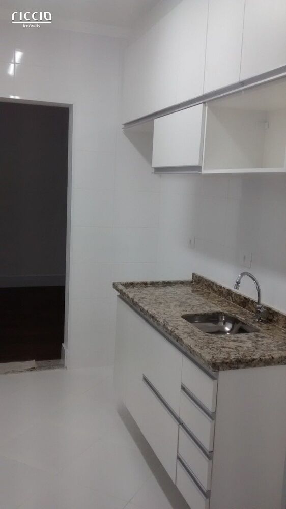 Apartamento à venda com 2 quartos, 84m² - Foto 2