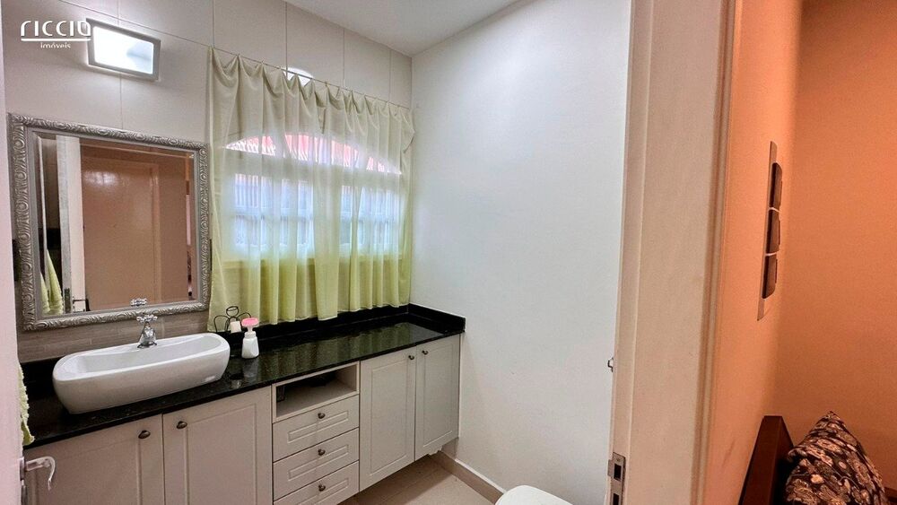 Casa de Condomínio à venda com 3 quartos, 225m² - Foto 6