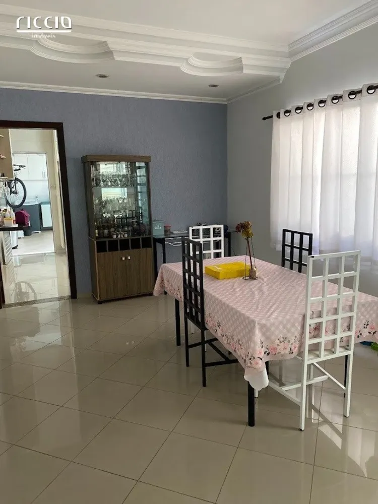 Casa, 3 quartos, 187 m² - Foto 3