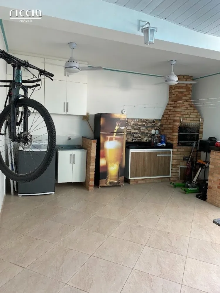Casa, 3 quartos, 187 m² - Foto 2