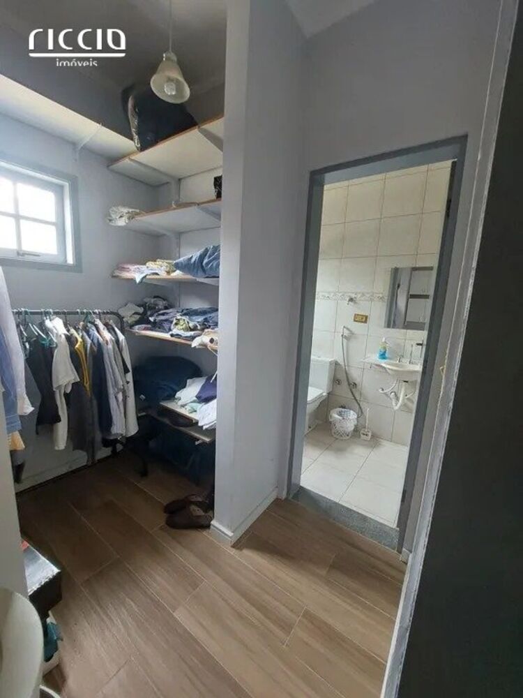 Casa de Condomínio à venda com 4 quartos, 225m² - Foto 13