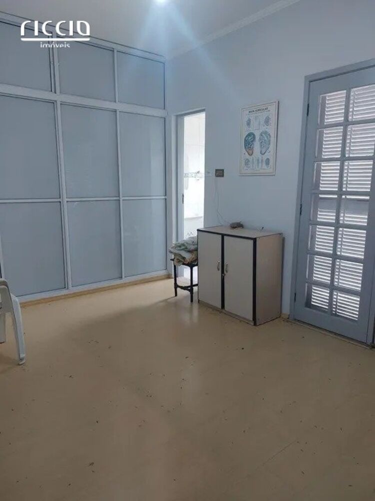 Casa de Condomínio à venda com 4 quartos, 225m² - Foto 5