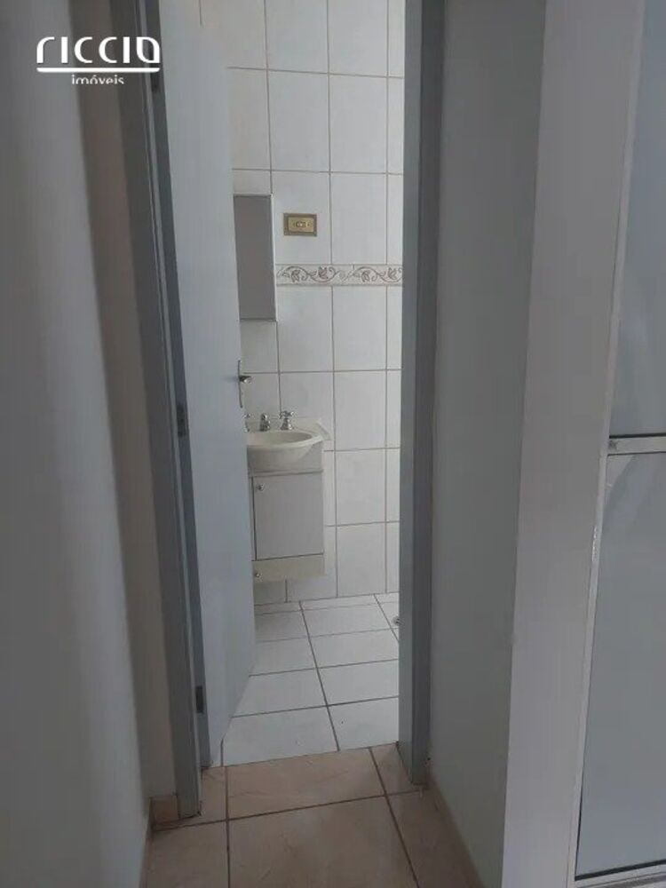 Casa de Condomínio à venda com 4 quartos, 225m² - Foto 10