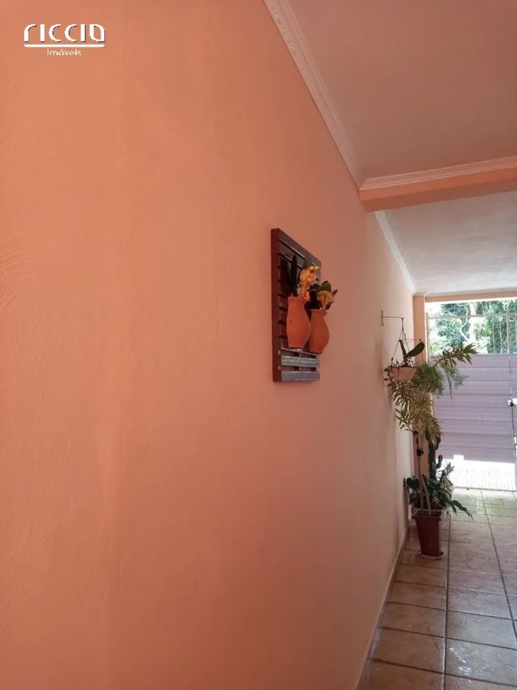 Casa, 3 quartos, 192 m² - Foto 2