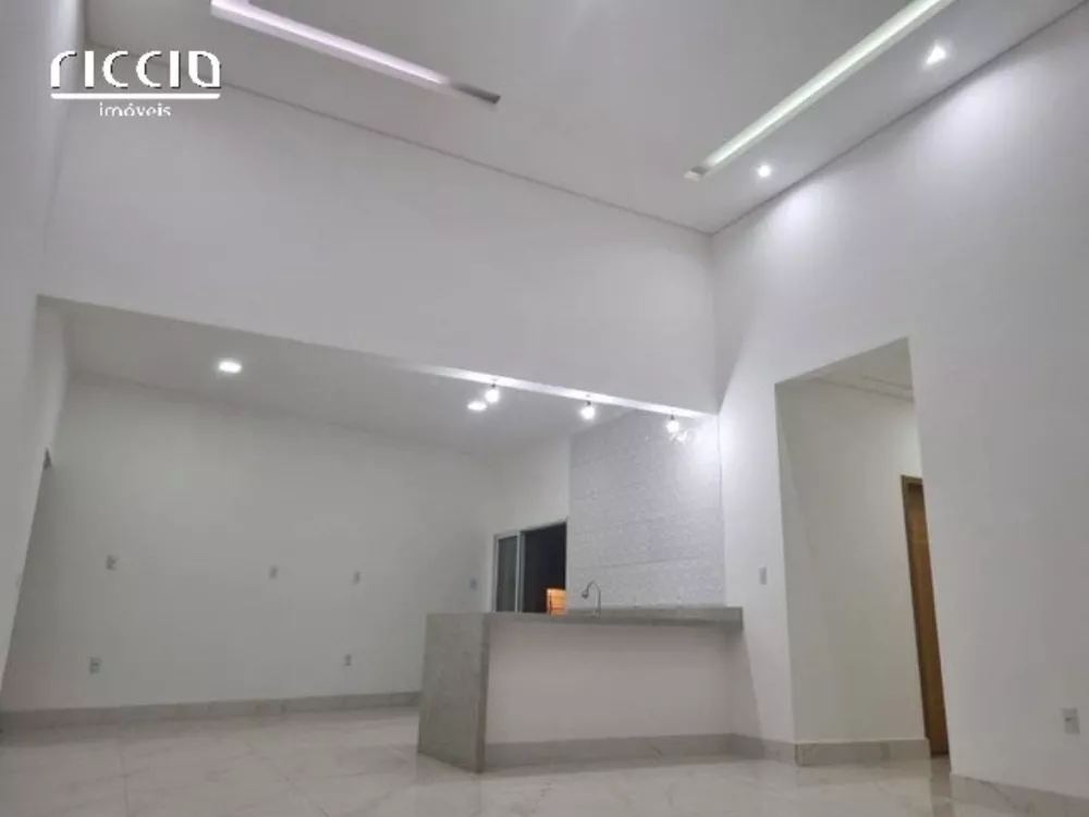 Casa de Condomínio à venda com 3 quartos, 150m² - Foto 4