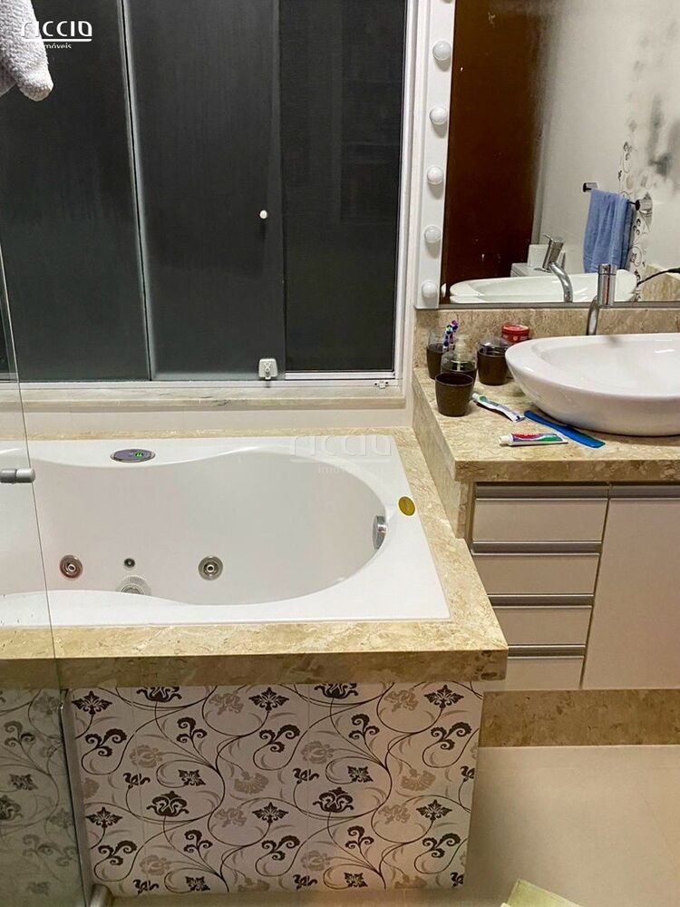 Casa de Condomínio à venda com 3 quartos, 180m² - Foto 4