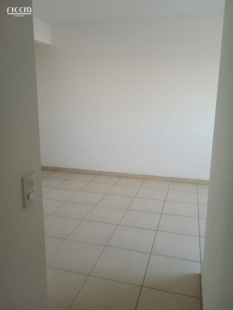 Apartamento, 3 quartos, 72 m² - Foto 2