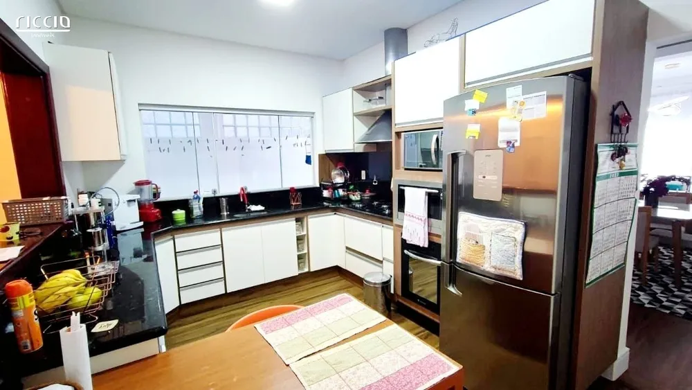 Casa, 4 quartos, 192 m² - Foto 5