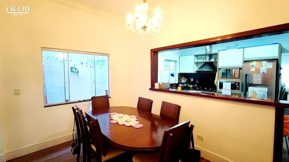 Casa, 4 quartos, 192 m² - Foto 4