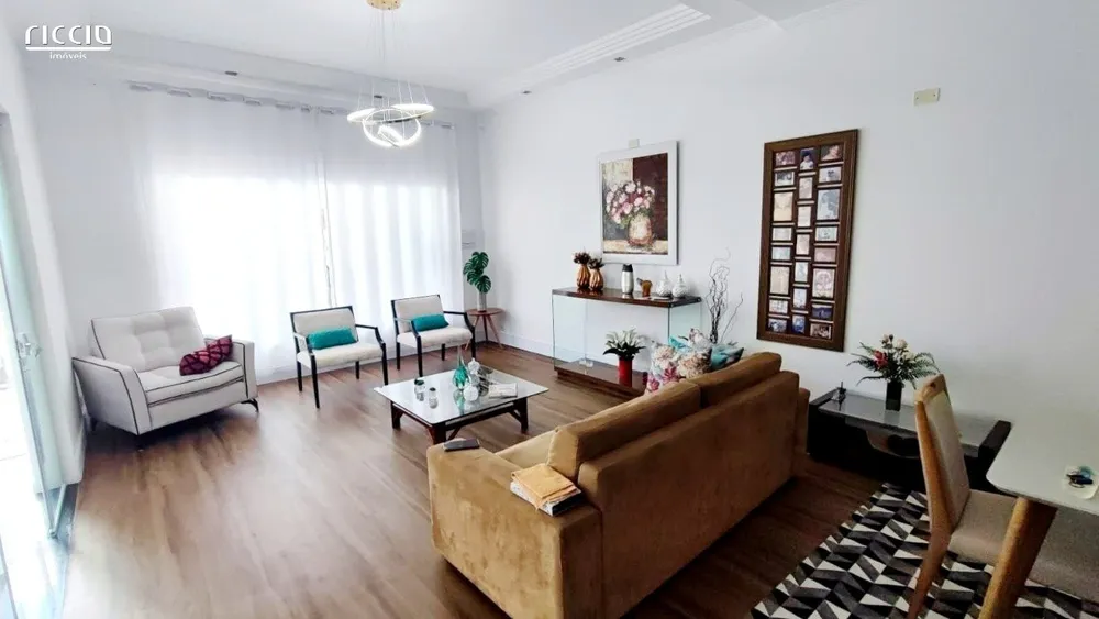 Casa, 4 quartos, 192 m² - Foto 3