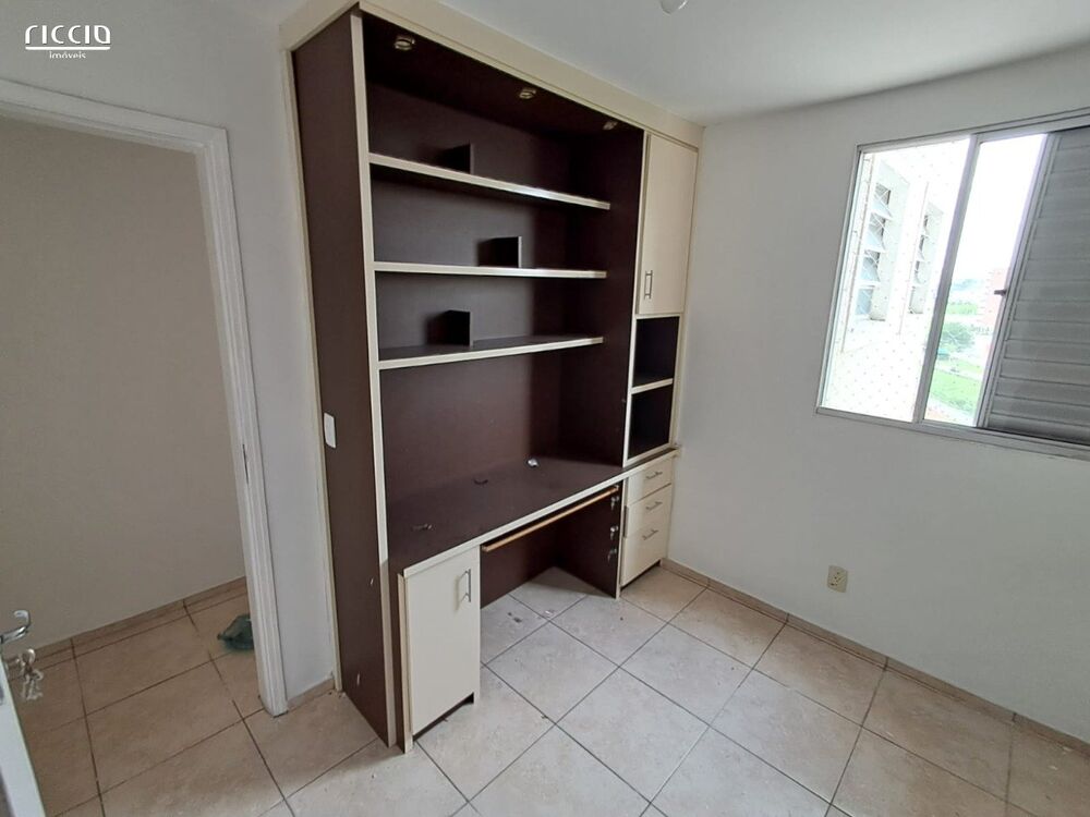 Apartamento à venda com 3 quartos, 67m² - Foto 4